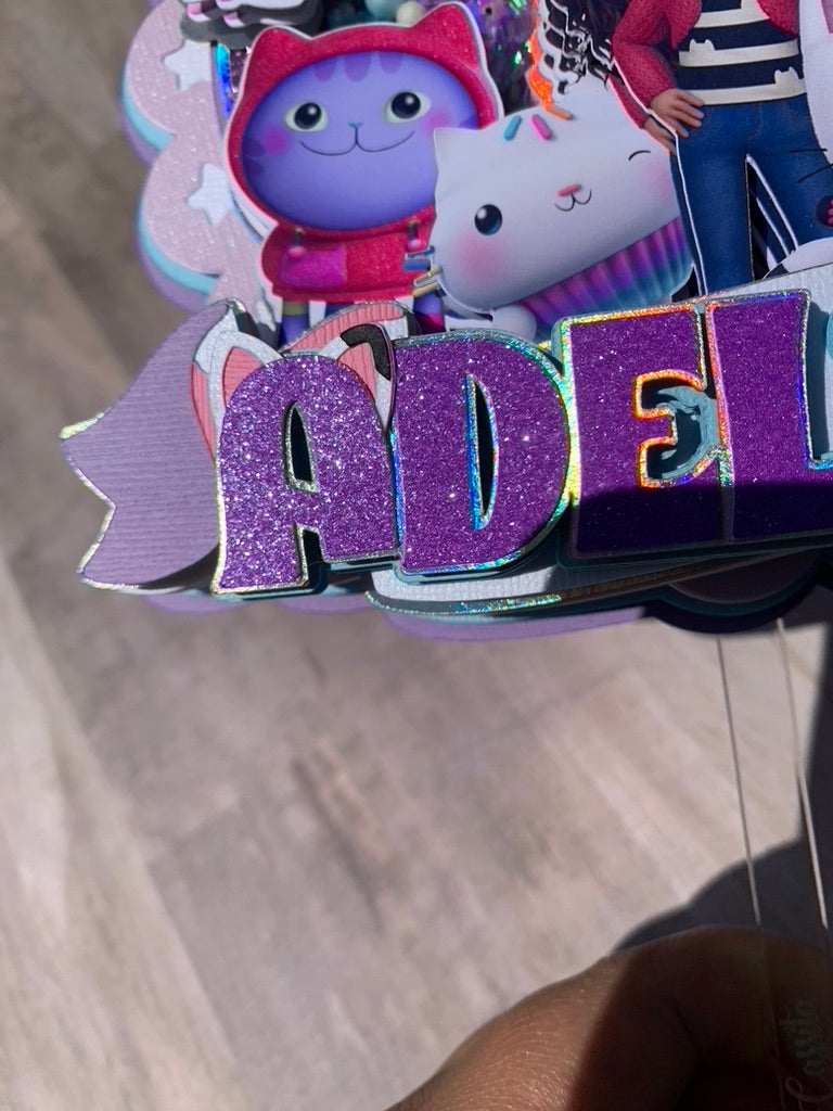 Gaby Cake Topper Shaker