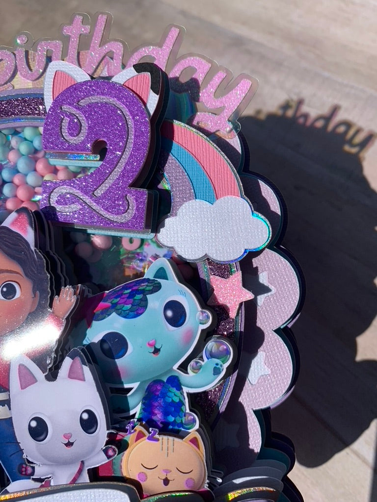 Gaby Cake Topper Shaker