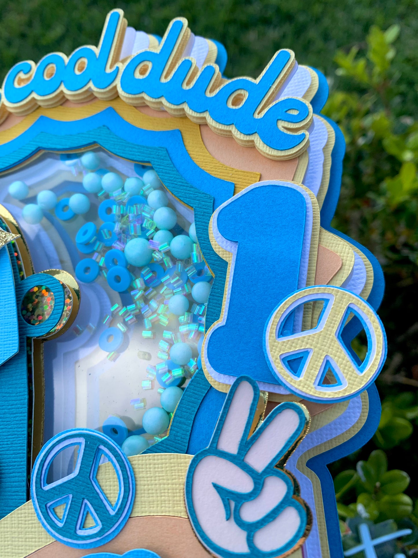 Groovy Bus Cake Topper Shaker